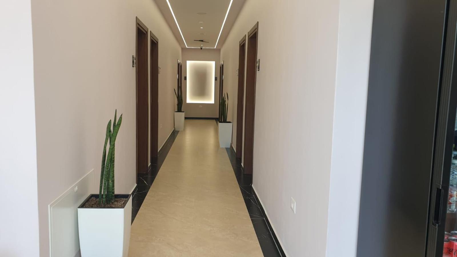 Mezzanine Bay Hotell Himare Exteriör bild